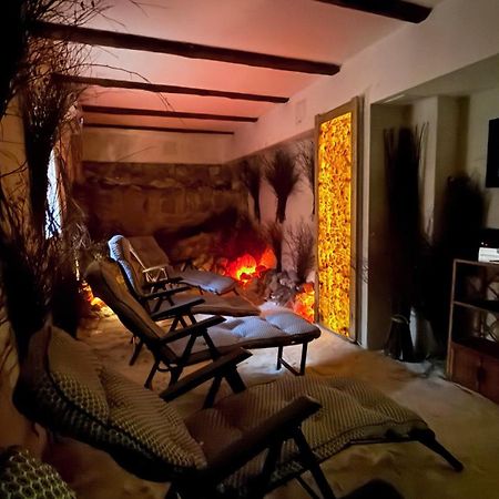 Hotel Krysztal Swieradow-Zdroj Bagian luar foto