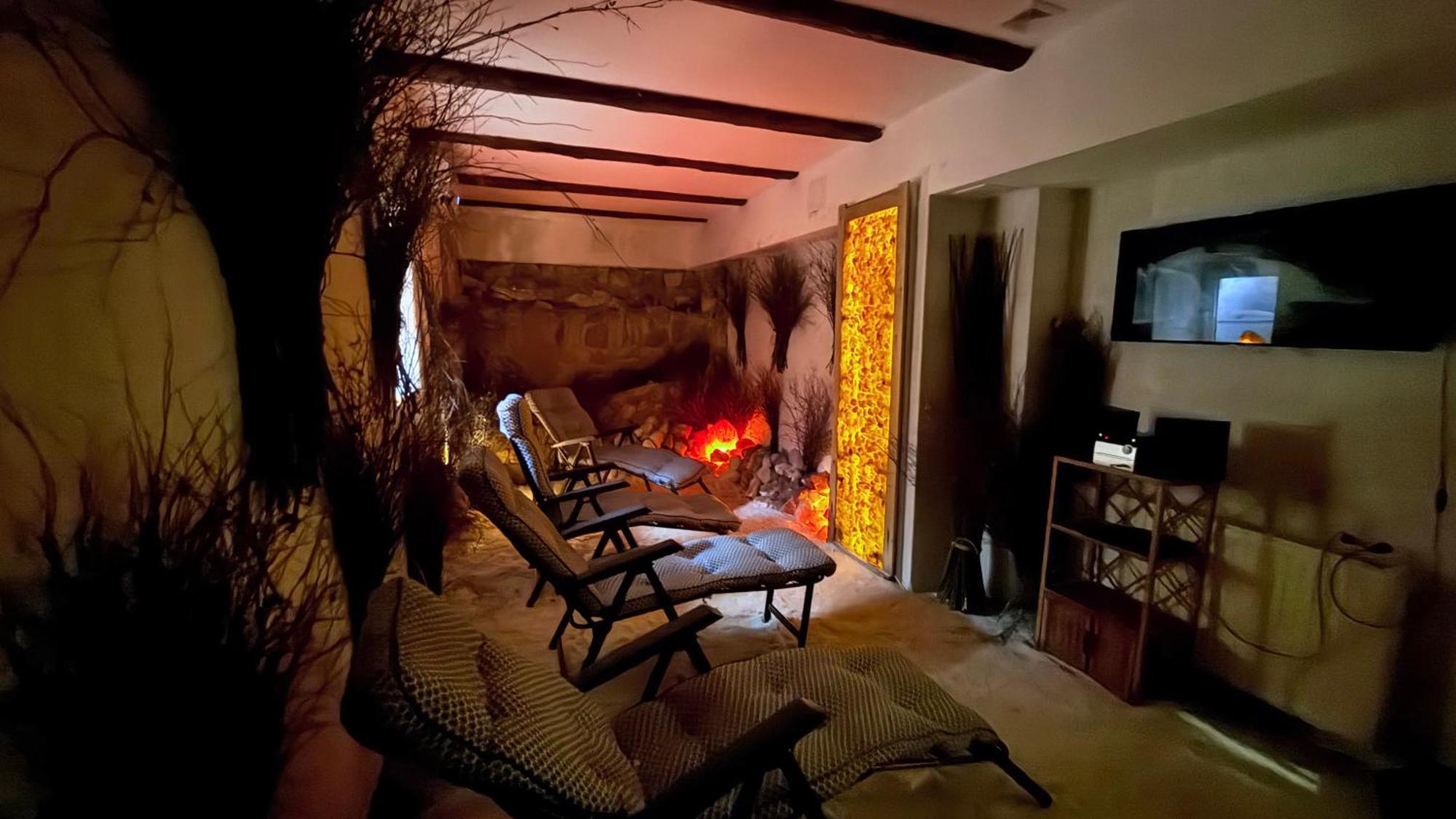 Hotel Krysztal Swieradow-Zdroj Bagian luar foto